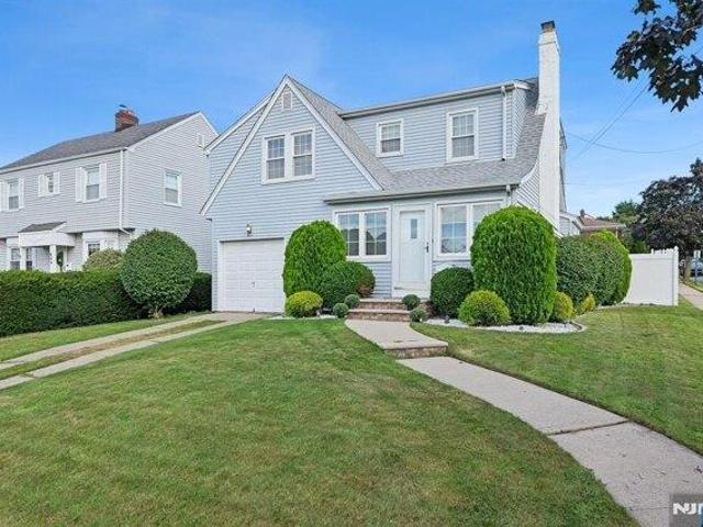 House for sale in North Arlington, New Jersey