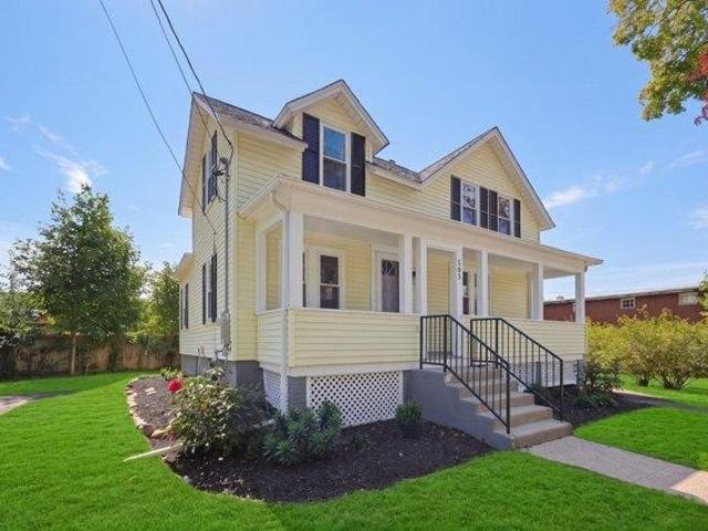 House for sale in Attleboro Falls, North Attleborough