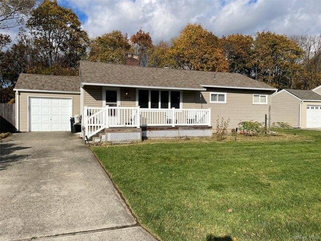 House for sale in Babylon, New York