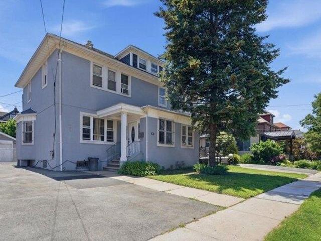 House for sale in Hudson, New Jersey