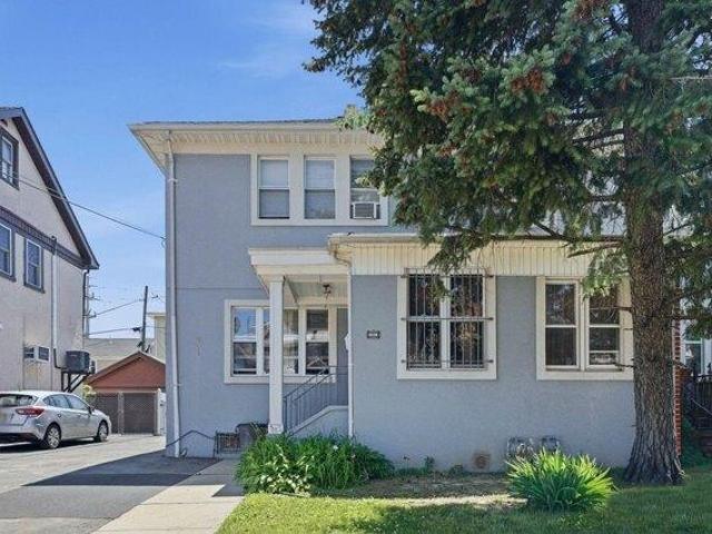 House for sale in Hudson, New Jersey