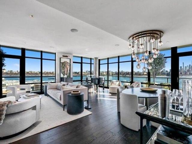 Condo for sale in Hudson, New Jersey