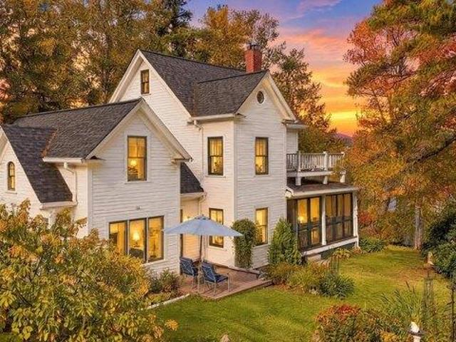 House for sale in North Berwick, York County