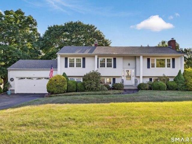 House for sale in North Branford, Connecticut