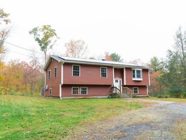 House for sale in New Braintree, North Brookfield