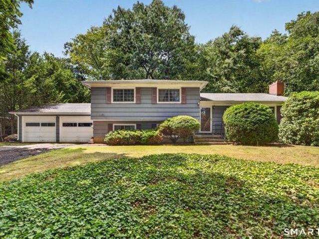 House for sale in North Haven, Connecticut