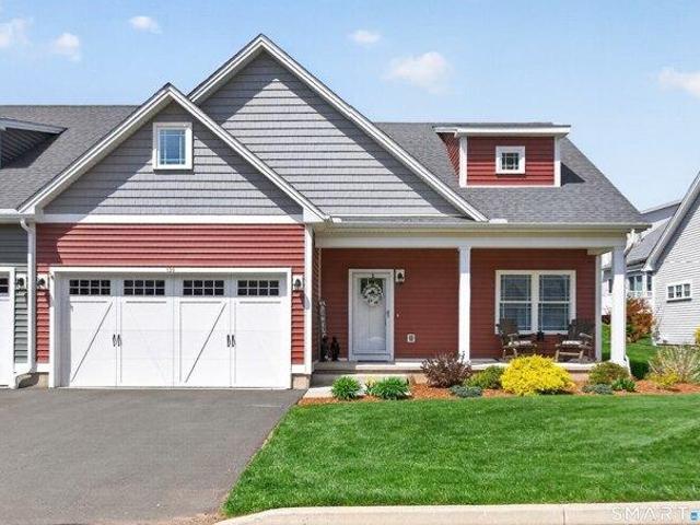 Condo for sale in North Haven, Connecticut