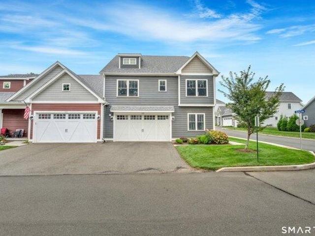 House for sale in North Haven, Connecticut