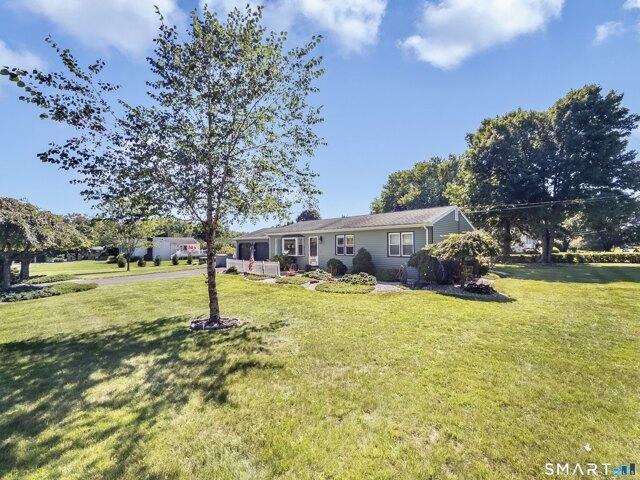 House for sale in North Haven, South Central Connecticut Planning Region