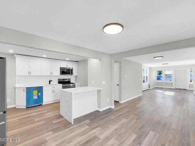 House for sale in Monmouth, New Jersey