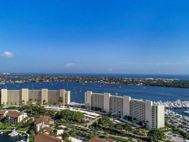 Condo for sale in North Palm Beach, Florida
