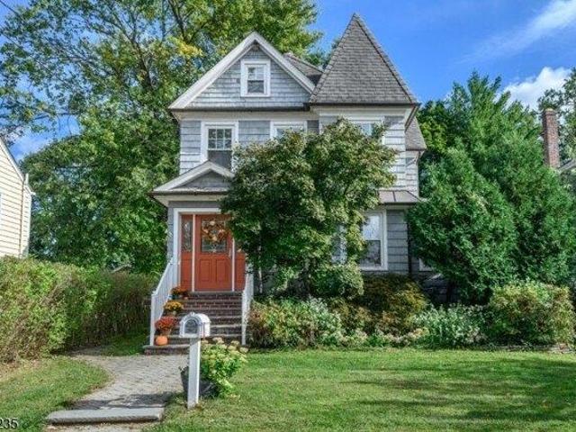 House for sale in North Plainfield, Somerset County