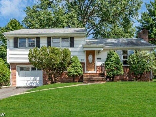 House for sale in North Plainfield, Somerset County