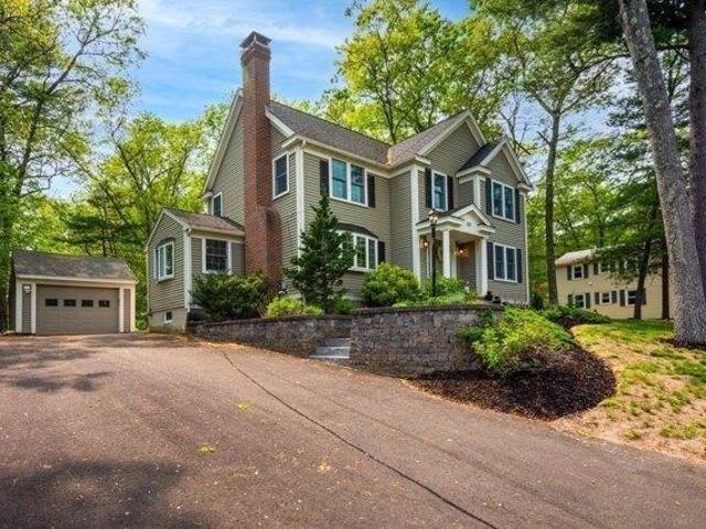 House for sale in North Reading, Massachusetts