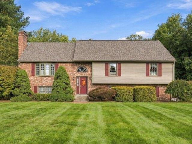 House for sale in Slatersville, North Smithfield