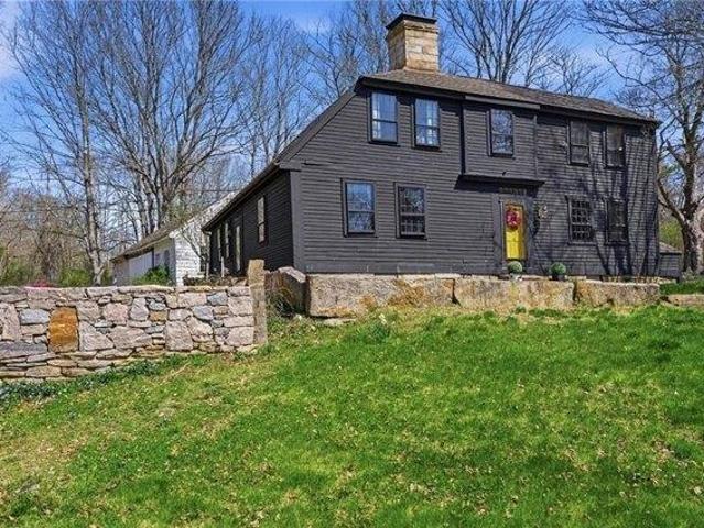 House for sale in North Stonington, Connecticut