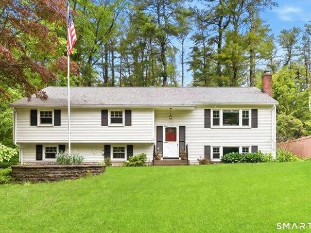 House for sale in North Stonington, Connecticut