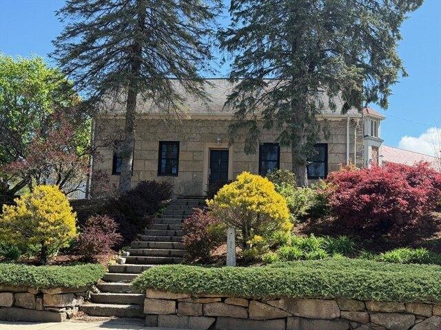 House for sale in Northbridge, Massachusetts