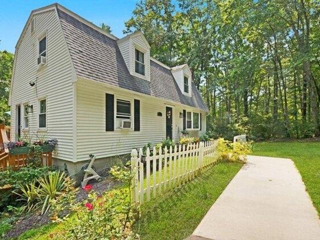 House for sale in Northbridge, Massachusetts