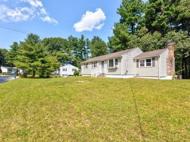House for sale in Northbridge, Massachusetts