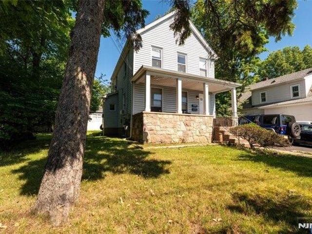 House for sale in Northvale, New Jersey