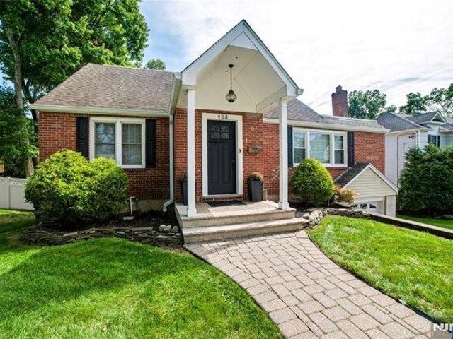 House for sale in Northvale, Bergen County