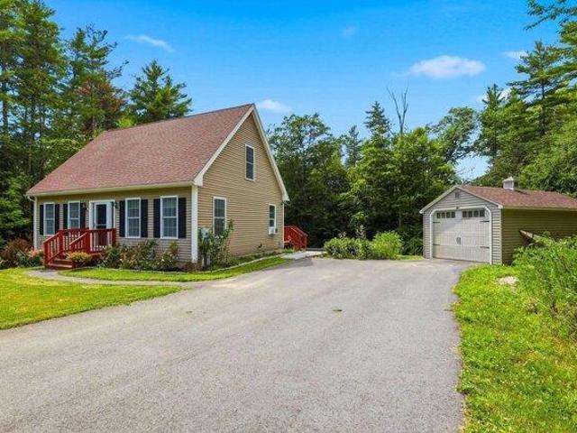 House for sale in New Hampshire