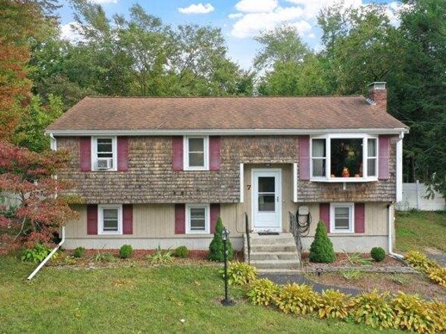 House for sale in Norton Grove, Norton