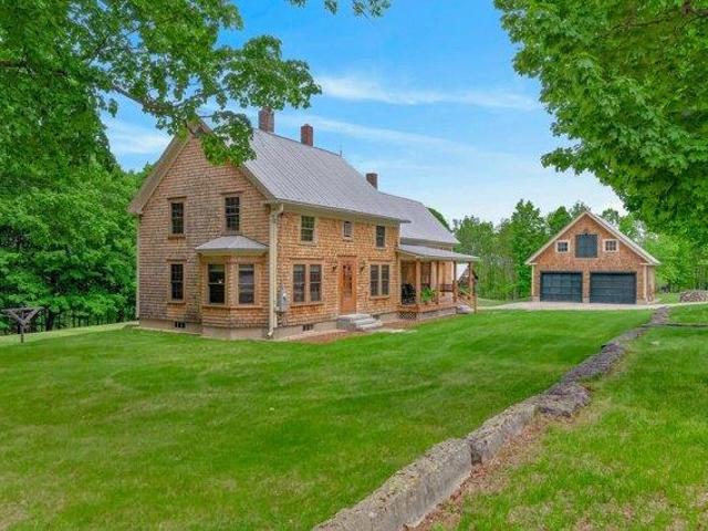 House for sale in Norway, Maine
