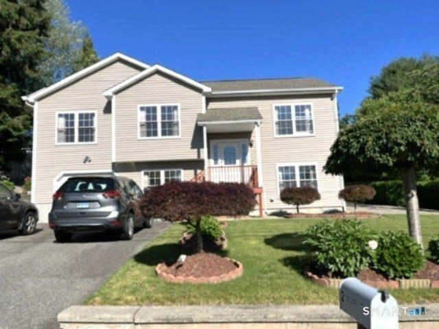 House for sale in Norwich, Connecticut