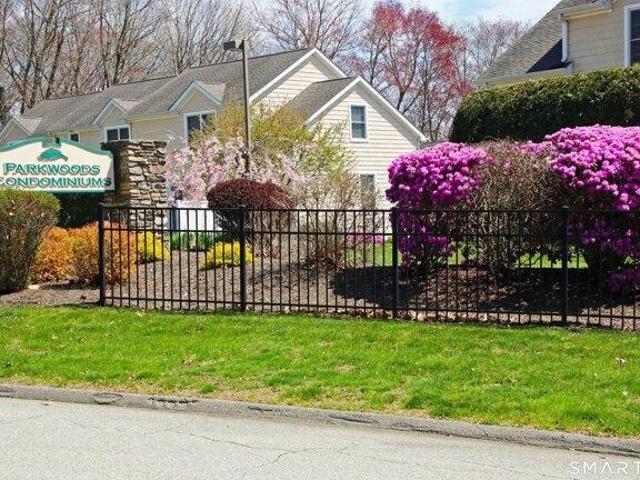 House for sale in Norwich, Connecticut