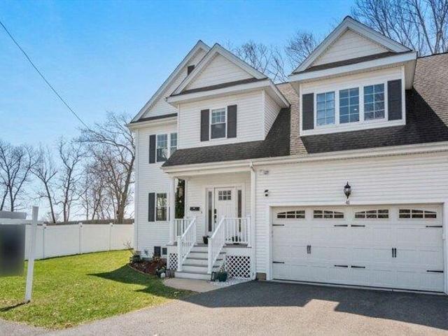 Condo for sale in Norwood, Massachusetts