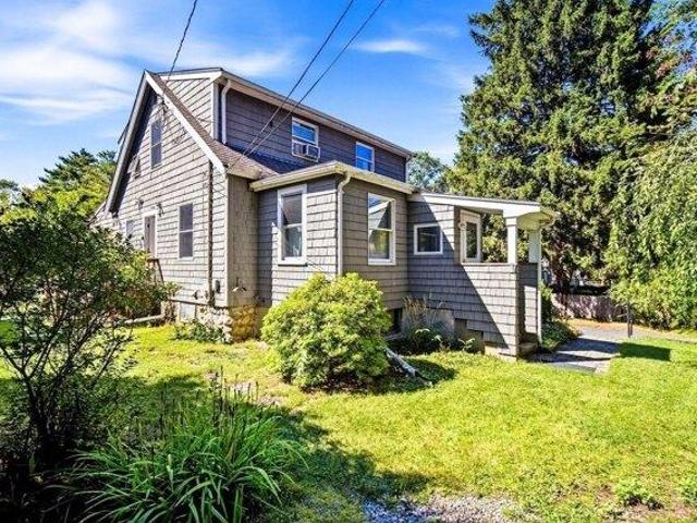House for sale in Norwood, Norfolk County