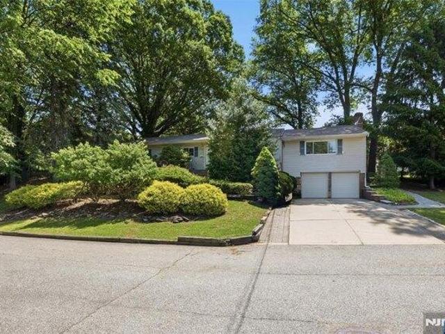House for sale in Norwood, New Jersey