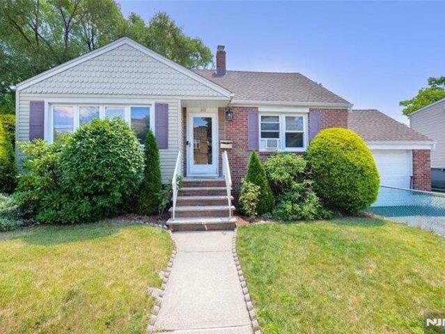 House for sale in Nutley, New Jersey