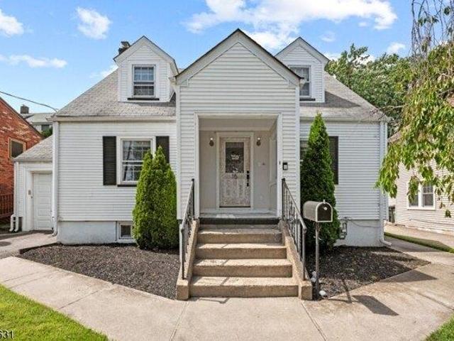 House for sale in Nutley, Essex County