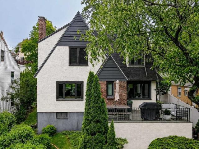 House for sale in Glenwood, New York