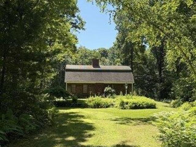 House for sale in New Braintree, Massachusetts