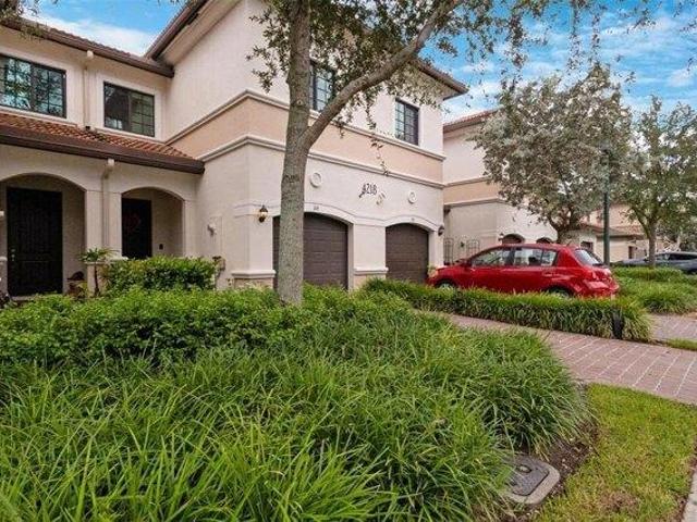 House for sale in Oakland Park, Florida