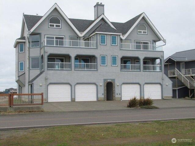 Condo for sale in Ocean Shores