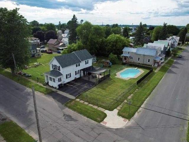 House for sale in Ogdensburg, New York