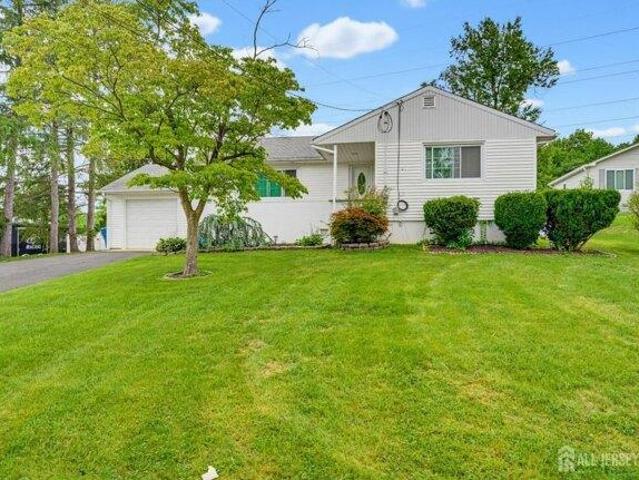 House for sale in Cliffwood, New Jersey