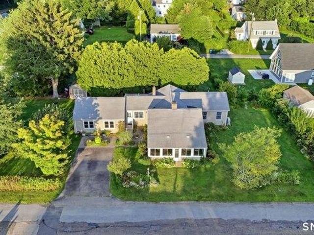 House for sale in Sound View, Old Lyme
