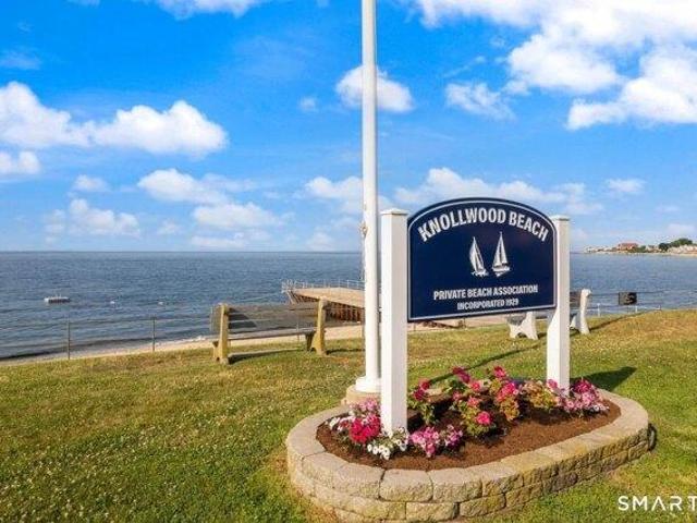 House for sale in Old Saybrook, Connecticut