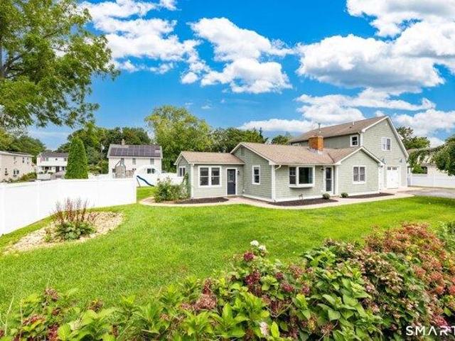 House for sale in Old Saybrook, Lower Connecticut River Valley Planning Region