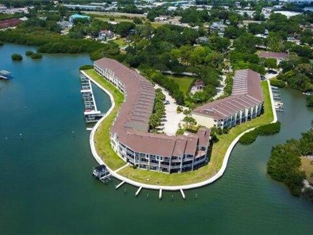 House for sale in Oldsmar, Florida