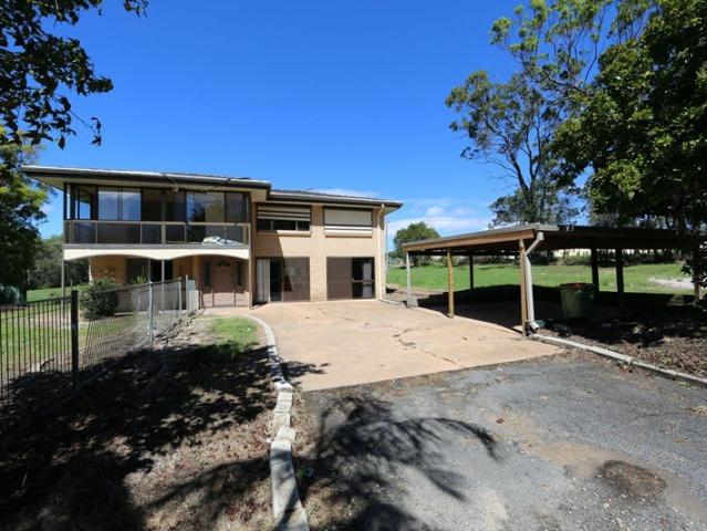 Cottage for rent in Toombul, Queensland