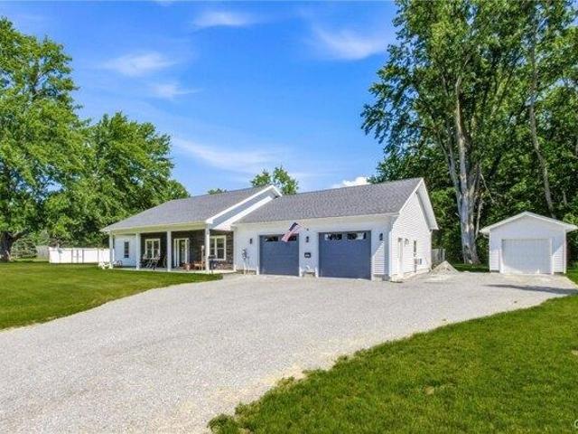 House for sale in Oneida, New York