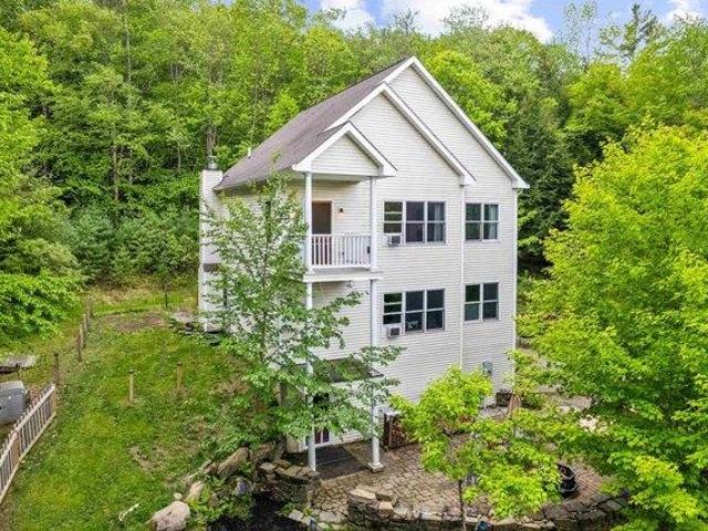 House for sale in New Hampshire