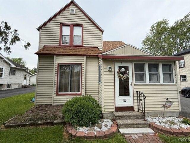House for sale in Oneida, New York